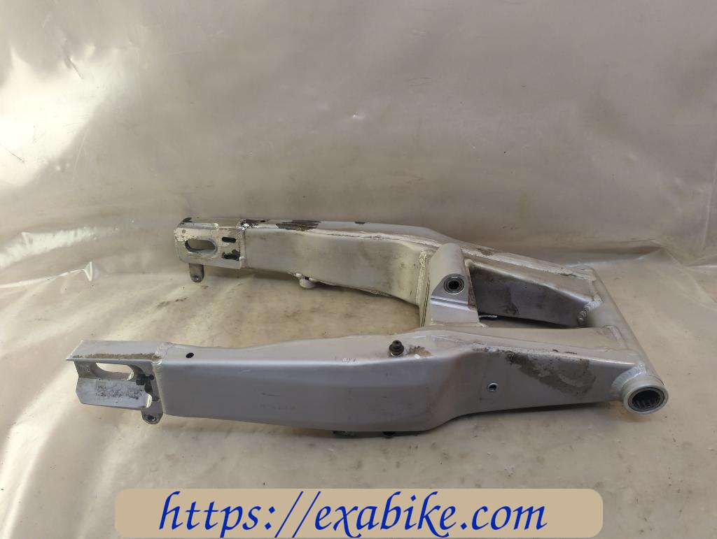 swingarm Yamaha GTS 1000 - photo 1