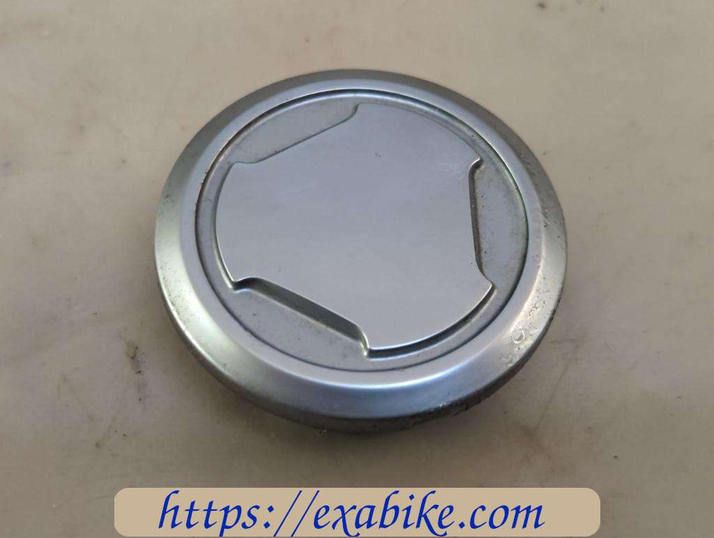 frame cap Yamaha GTS 1000 - photo 1