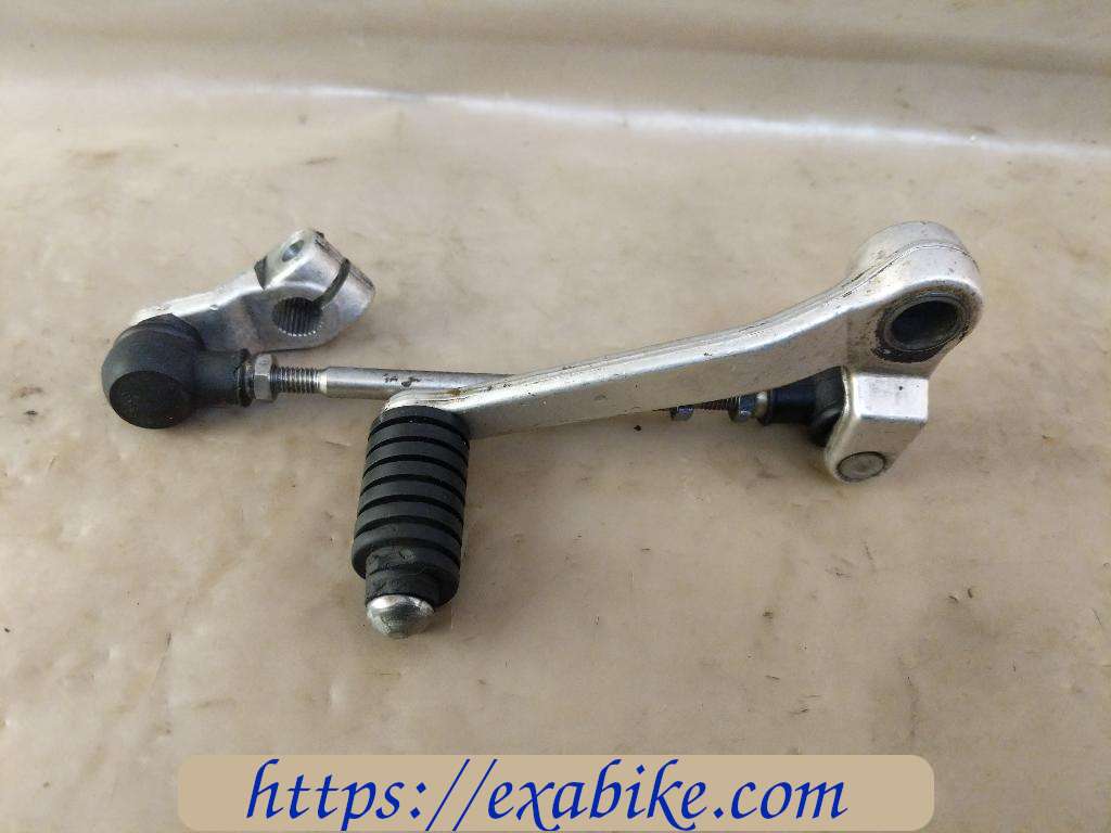 gear change pedal Yamaha GTS 1000 - photo 1
