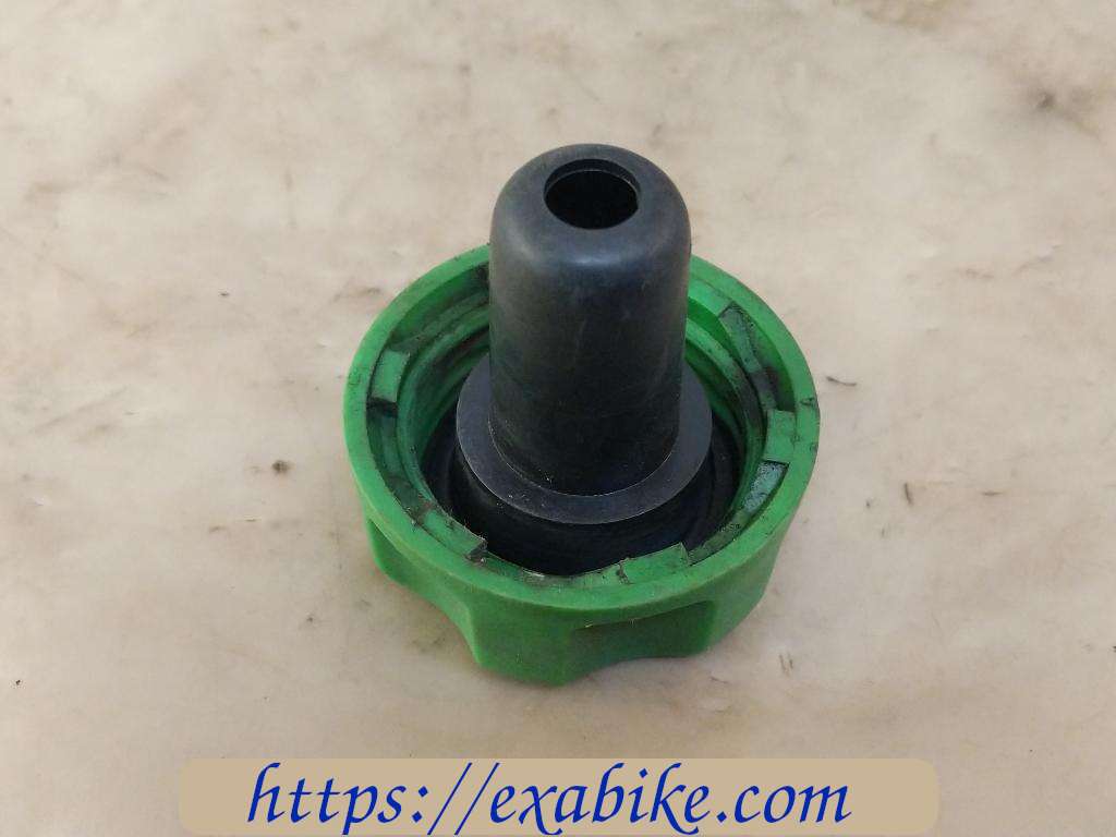 fuel tank cap MBK Booster - photo 2