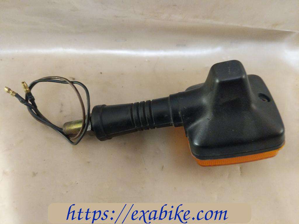 turn signal, front left Yamaha SR 125 - photo 2