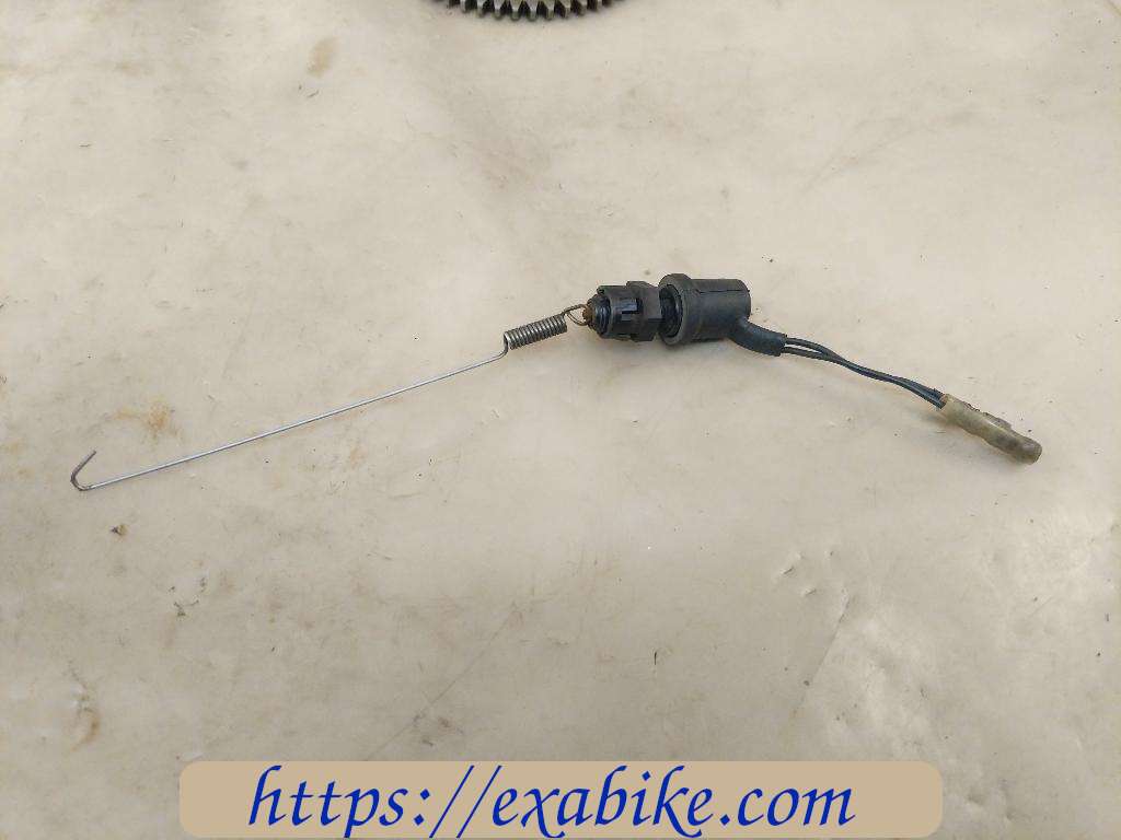 rear brake switch Yamaha SR 125 - photo 1