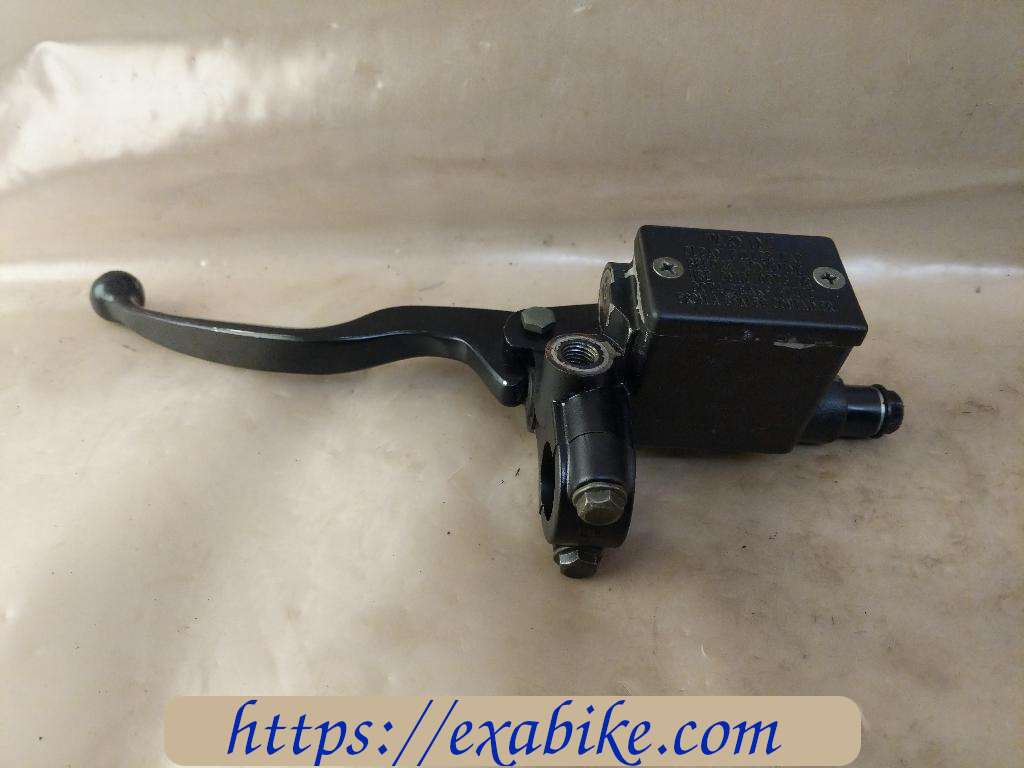 rear master cylinder Peugeot Citystar - photo 1