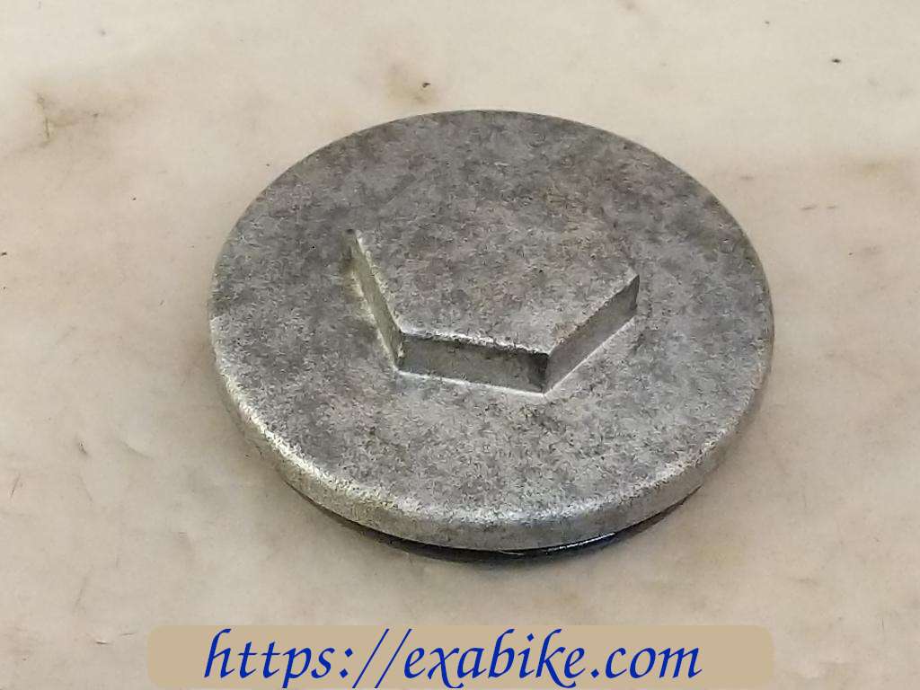 engine cap Sym Mio - photo 1
