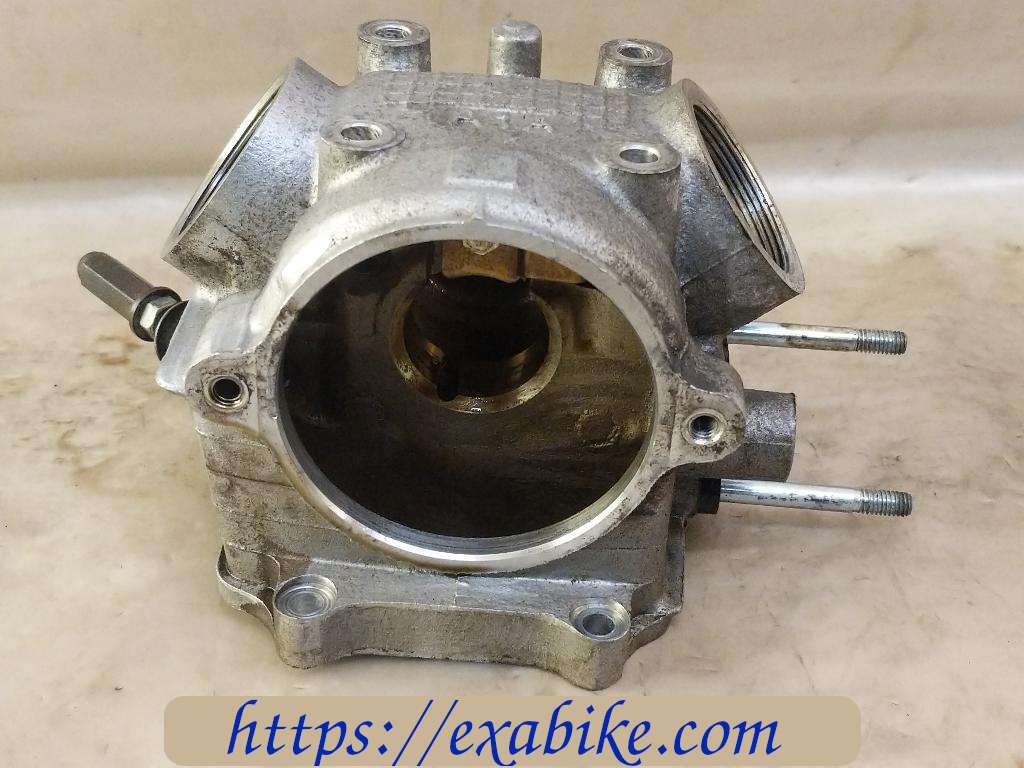 cylinder head Sym Mio - photo 3