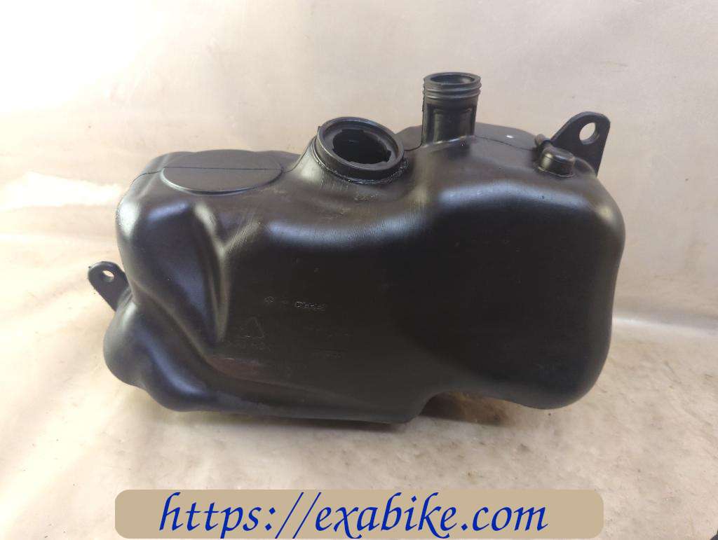 fuel tank Piaggio 250 X8 - photo 1
