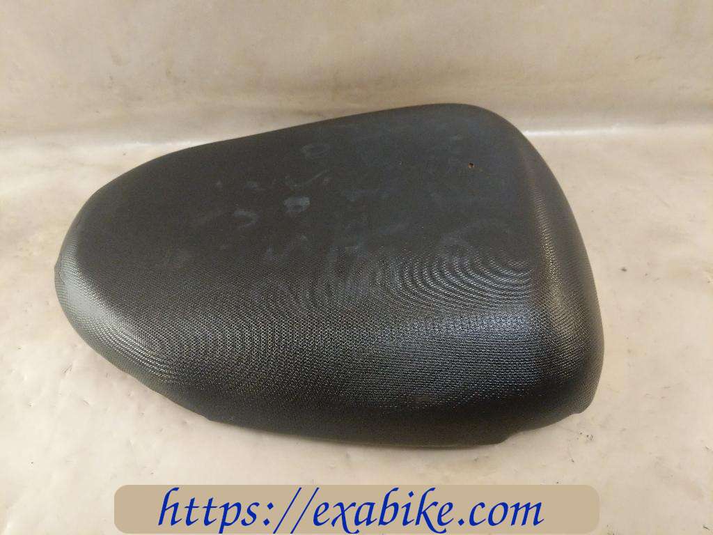 seat, rear Suzuki SV 650 - photo 1