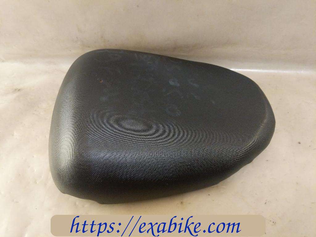 seat, rear Suzuki SV 650 - photo 3