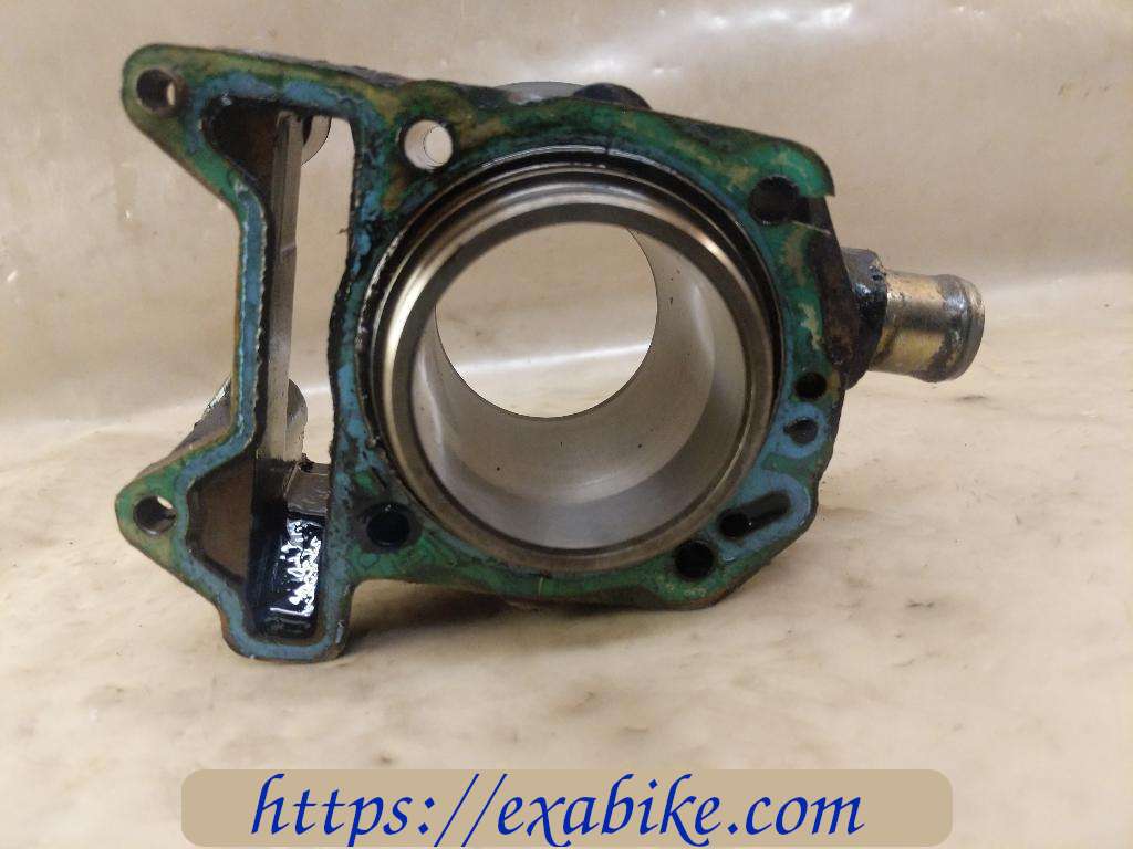 cylindre Piaggio 125 X8 - photo 4