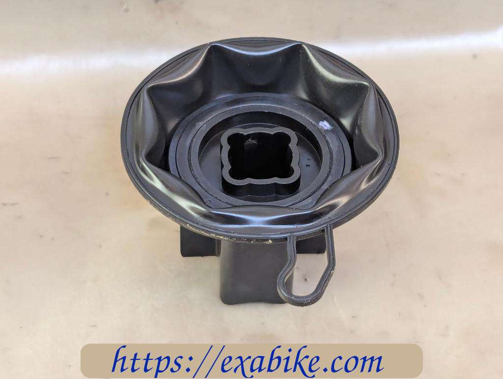 carburetor valve Honda CB 1000 Big One - photo 1