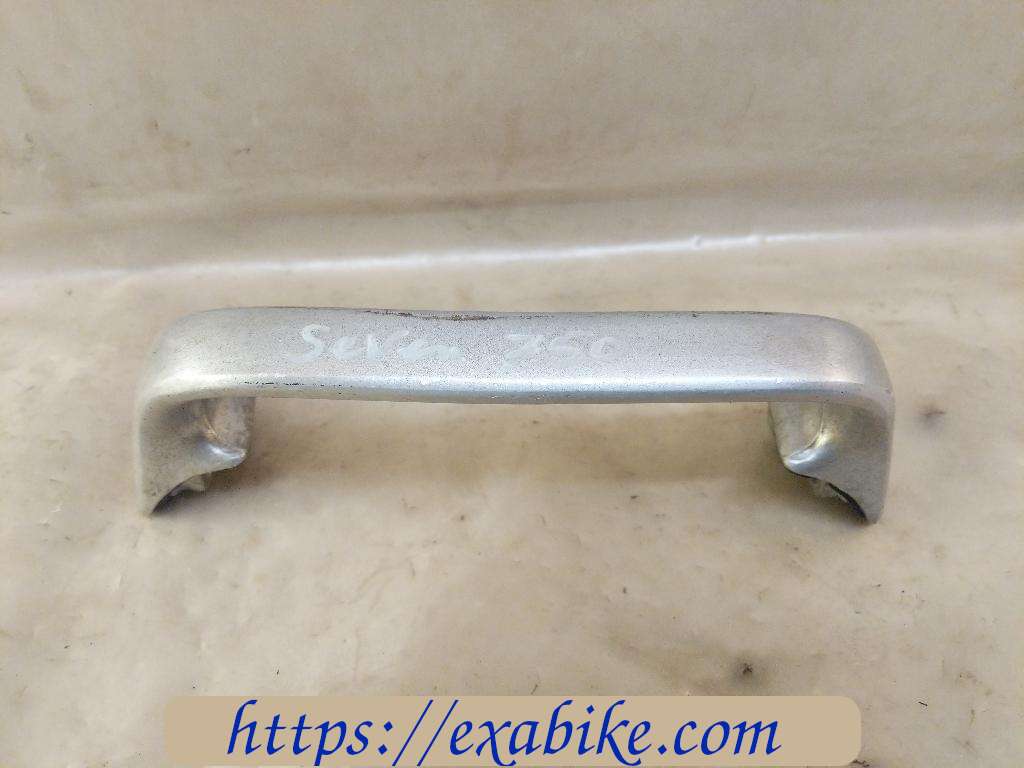 rear handle grab Honda CB 750 Seven Fifty - photo 2