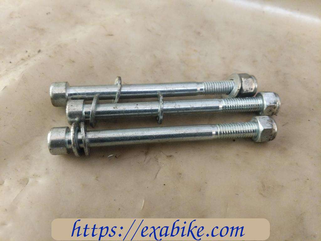 boulons de fixation moteur Beta RR 50 - photo 1