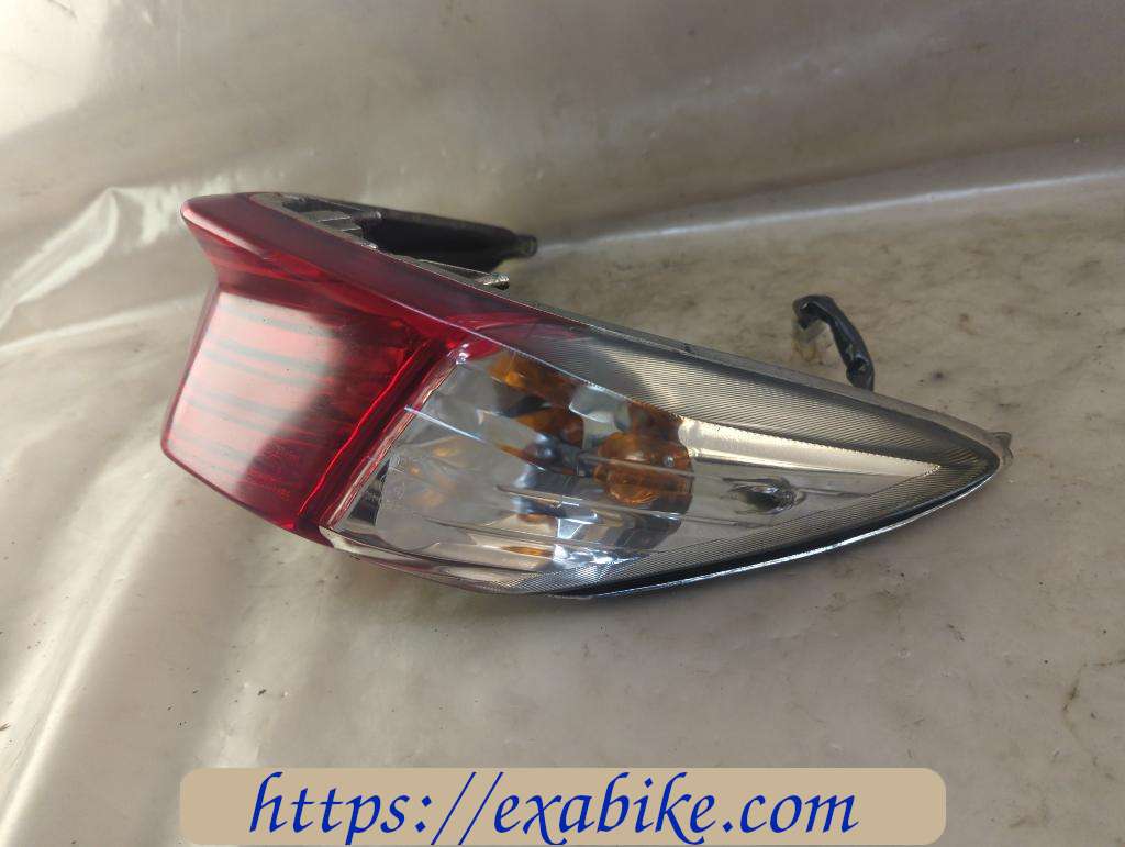 tail light Yamaha Cygnux X - photo 3