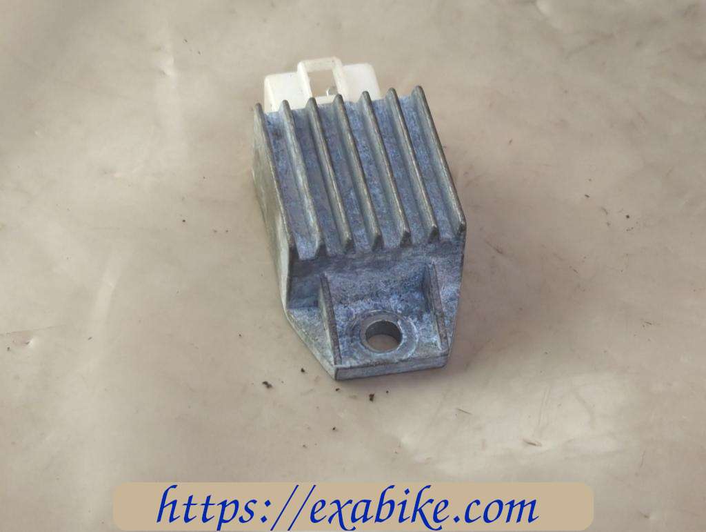 voltage regulator Peugeot V-Clic - photo 2