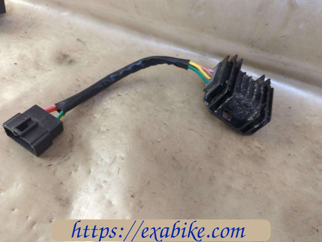 voltage regulator Sym Orbit 3 - photo 1