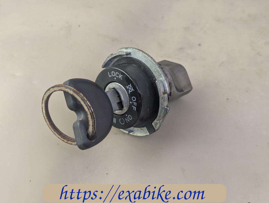 key switch Piaggio Zip 50 - photo 2