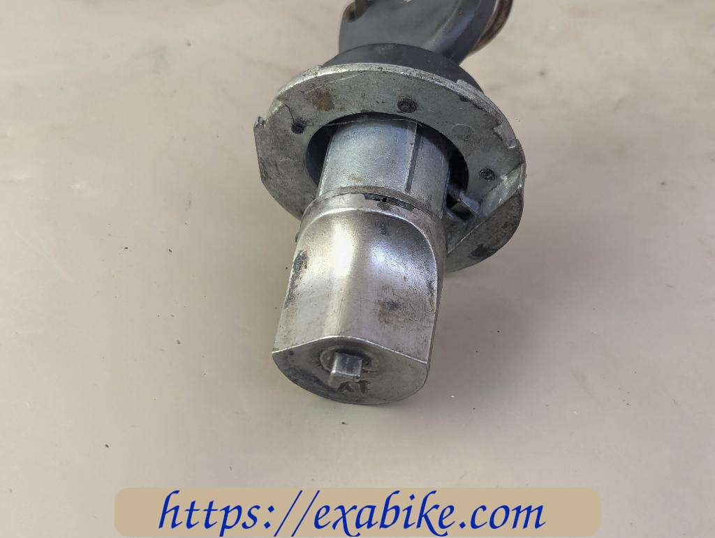 key switch Piaggio Zip 50 - photo 3
