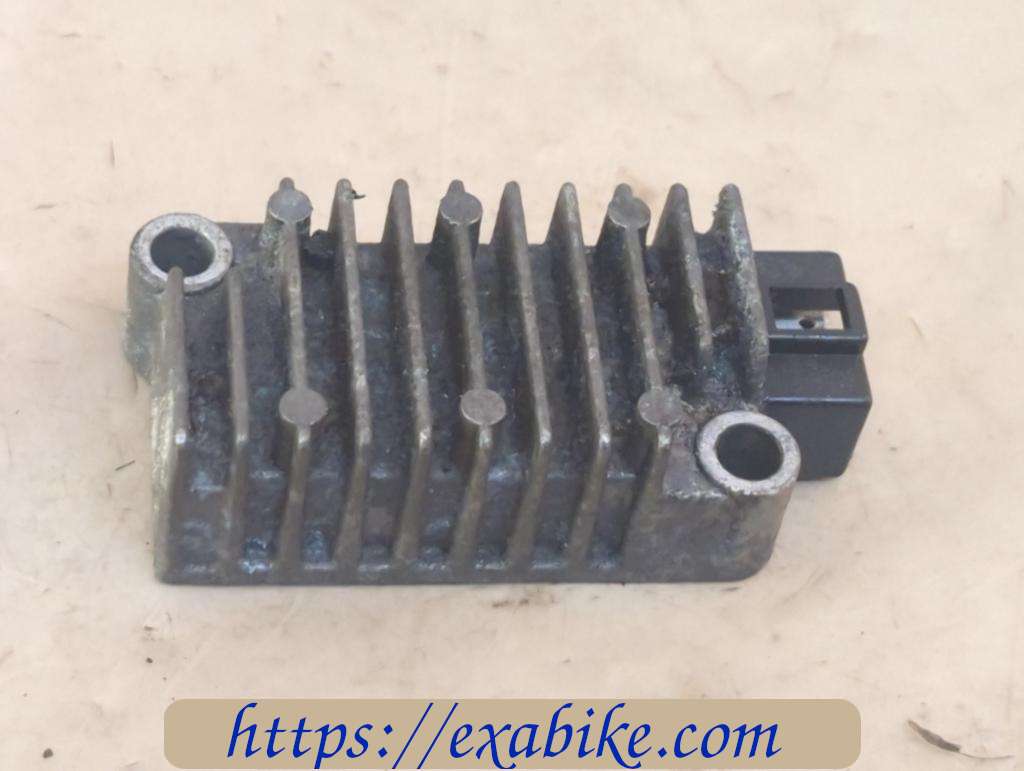 regulateur Yamaha TDR 125 - photo 1