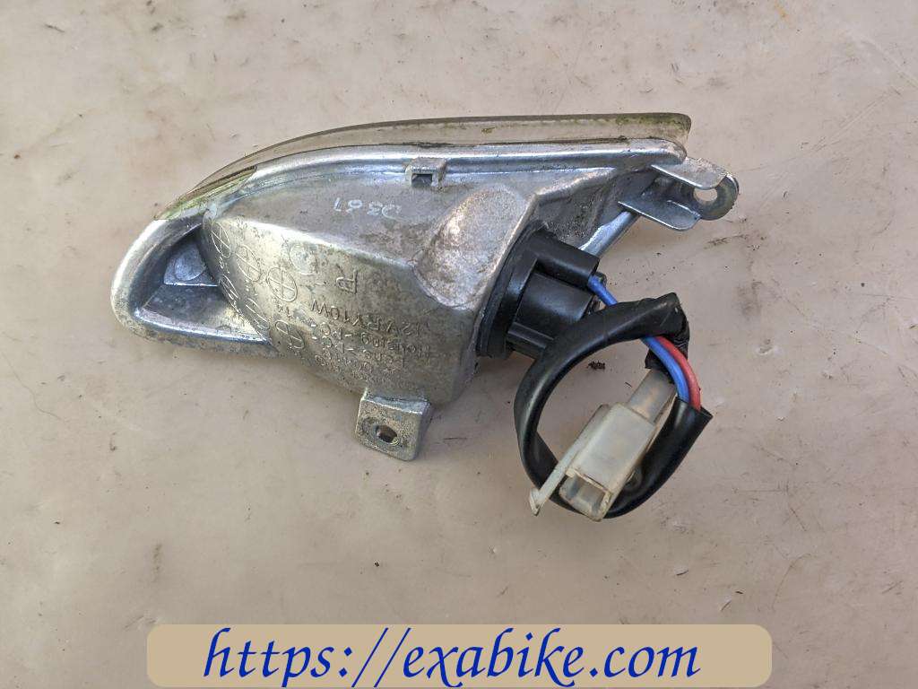 turn signal, front right Piaggio 50 New Typhoon - photo 2