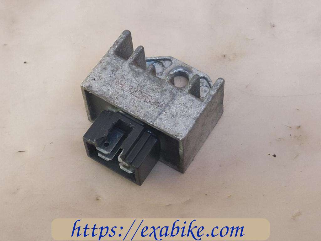 voltage regulator MBK Booster - photo 1