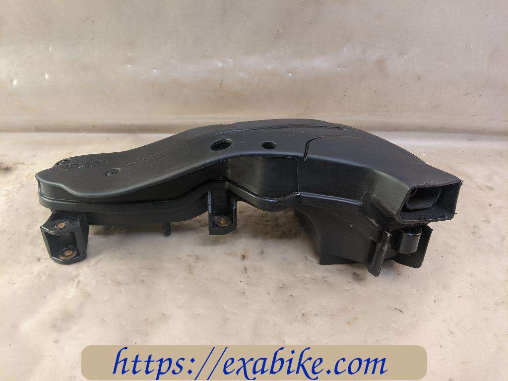 air cleaner box Piaggio Zip 50 - photo 2