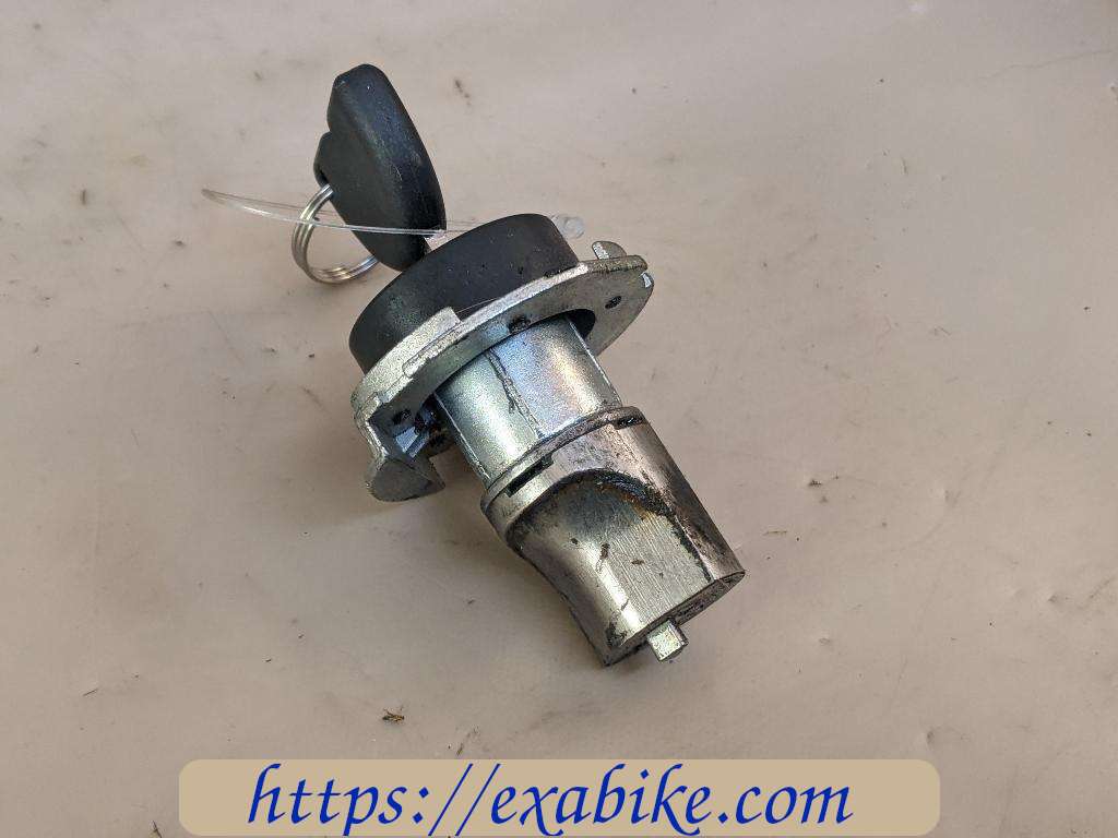 key switch Piaggio Zip 50 - photo 2