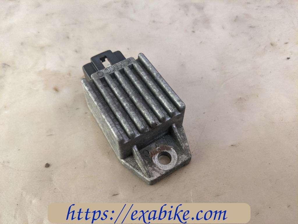 voltage regulator Kymco 50 Vitality - photo 2