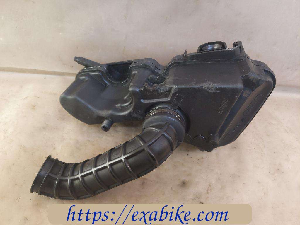 air cleaner box Piaggio Fly 50 - photo 2