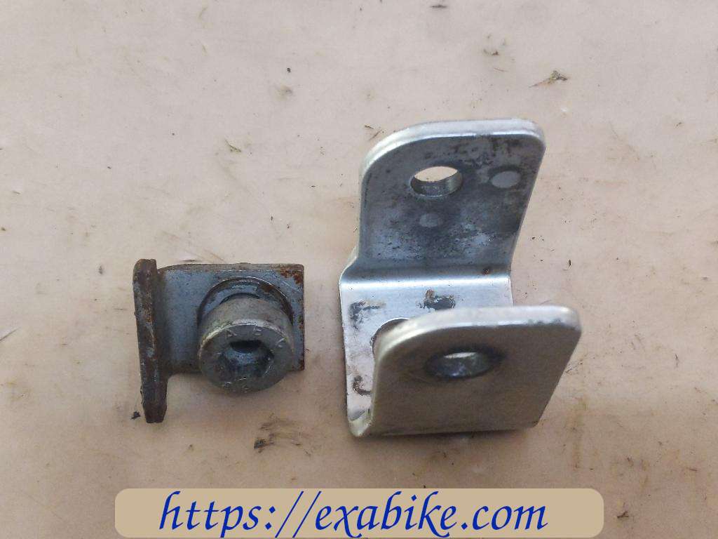 rear footrest holder BMW R1150RS - photo 1