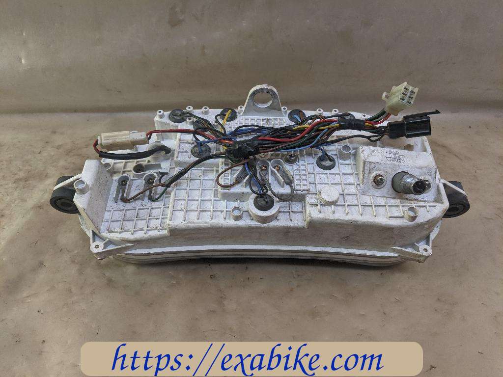 dashboard Yamaha XJ 900 Diversion - photo 2