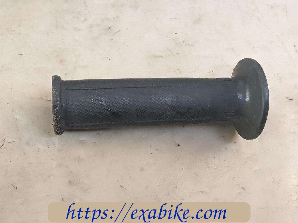 poignée de guidon gauche Yamaha XJ 900 Diversion - photo 1
