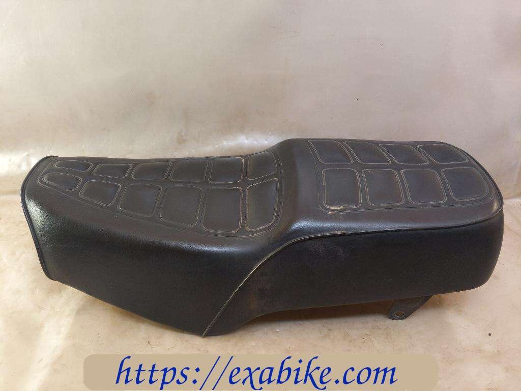 seat Suzuki GN 125 - photo 1