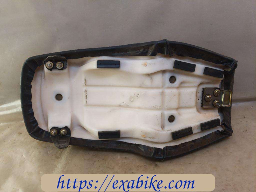 seat Suzuki GN 125 - photo 4