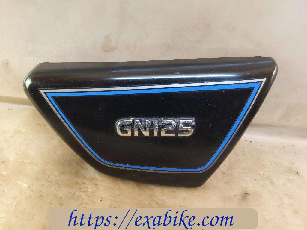 side cover, right Suzuki GN 125 - photo 1