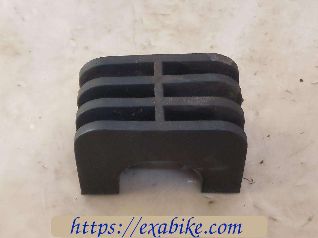 fuel tank rubber Suzuki GN 125 - photo 1