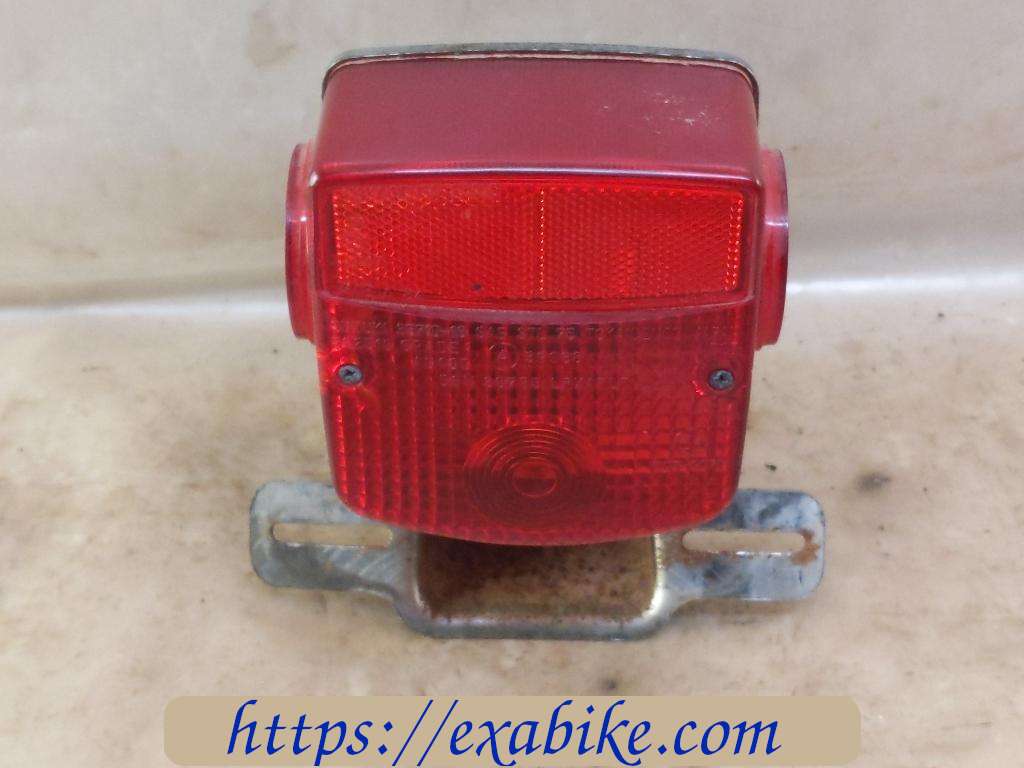 feu arriere Suzuki GN 125 - photo 1