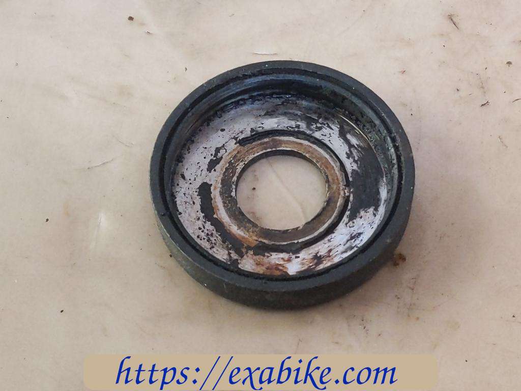 swingarm bush Suzuki GN 125 - photo 2