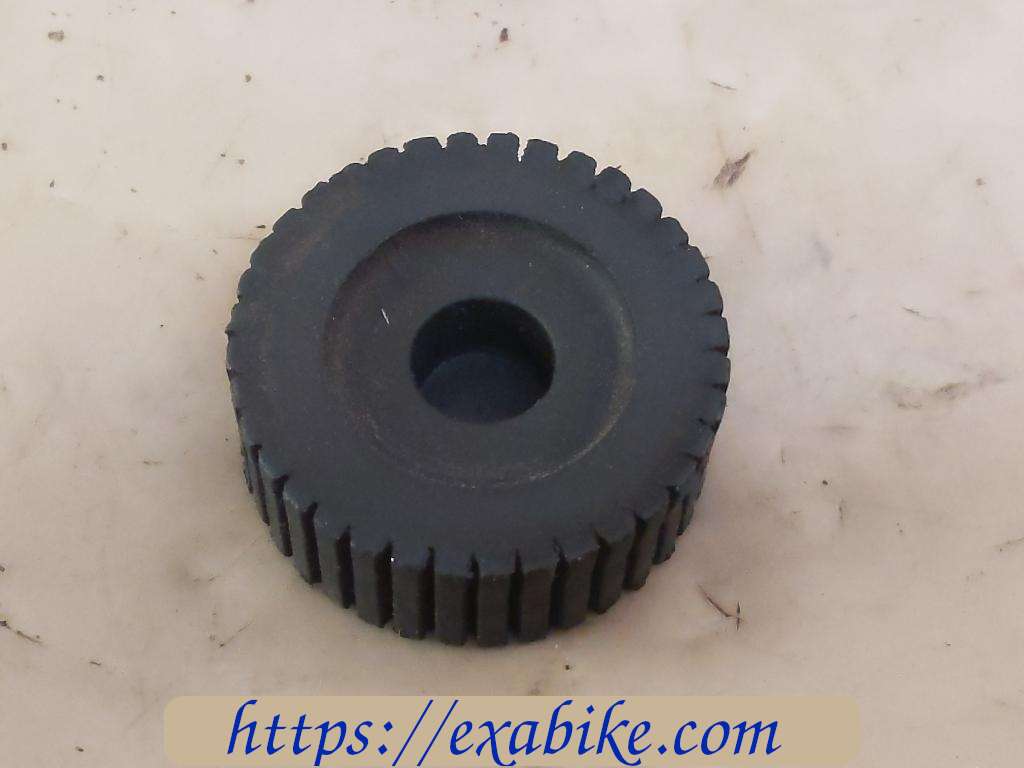 fuel tank rubber Suzuki GN 125 - photo 2