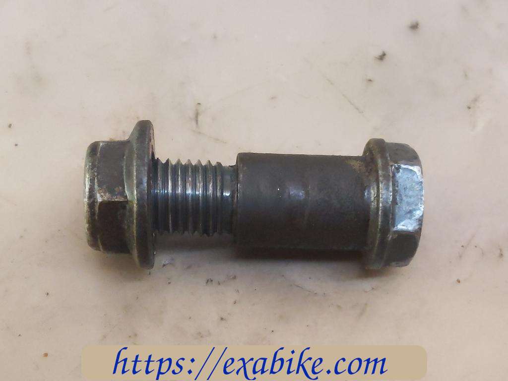 stand bolt Honda Rebel 125 - photo 1