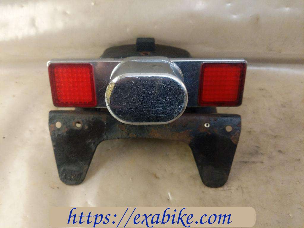 licence plate light Honda Rebel 125 - photo 1