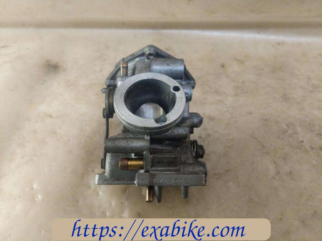 corps de carburateur avant Honda VT 750 Shadow - photo 1