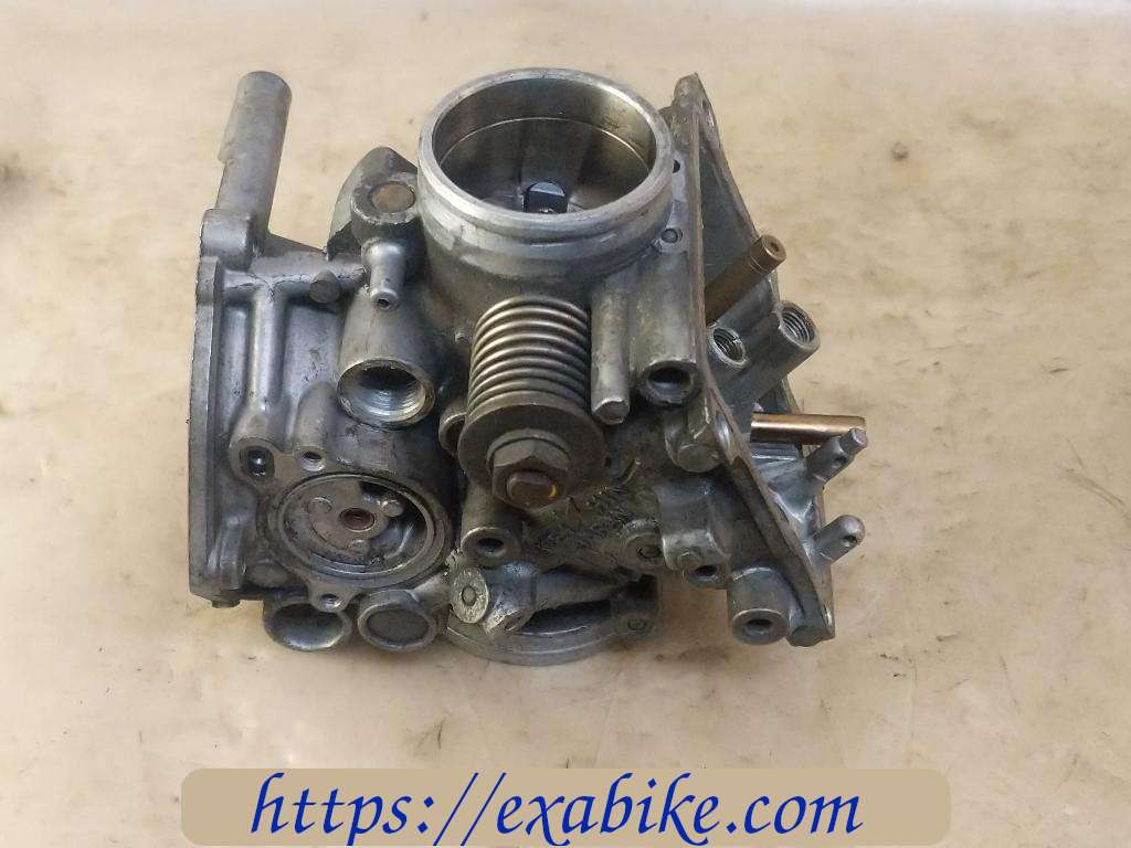 corps de carburateur avant Honda VT 750 Shadow - photo 3