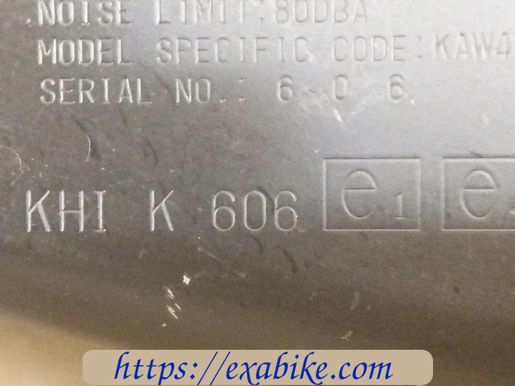 muffler, right Kawasaki Z1000 - photo 5