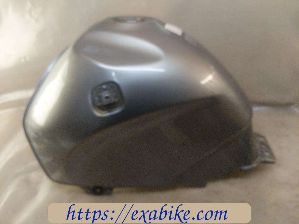 fuel tank Honda Varadero 125 - photo 3