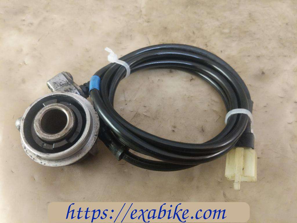 speedometer gear Honda Varadero 125 - photo 2