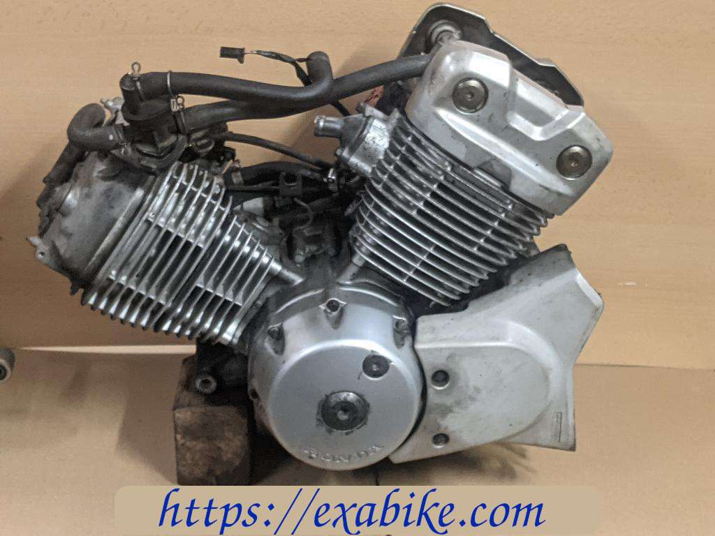 engine Honda Varadero 125 - photo 2