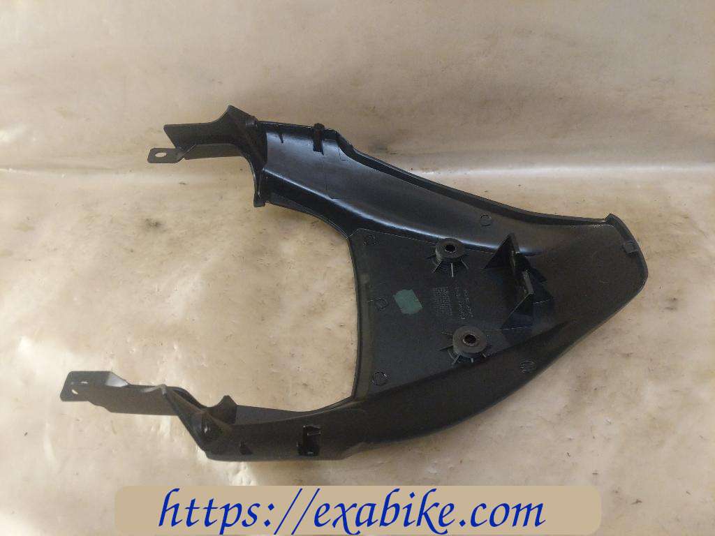 élément d'habillage arrière Honda Varadero 125 - photo 4