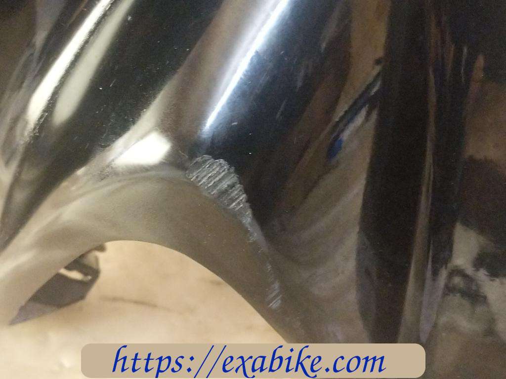 side fairing, left Honda Varadero 125 - photo 3