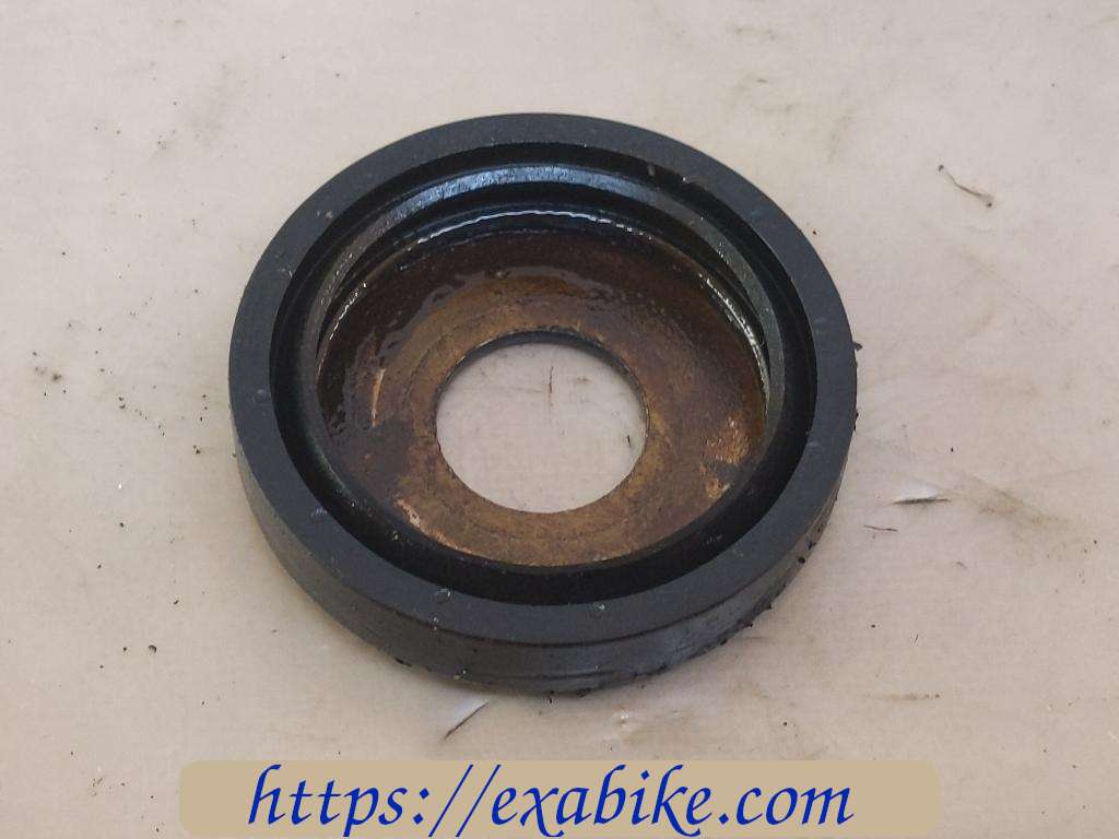 swingarm bush Honda Rebel 125 - photo 2