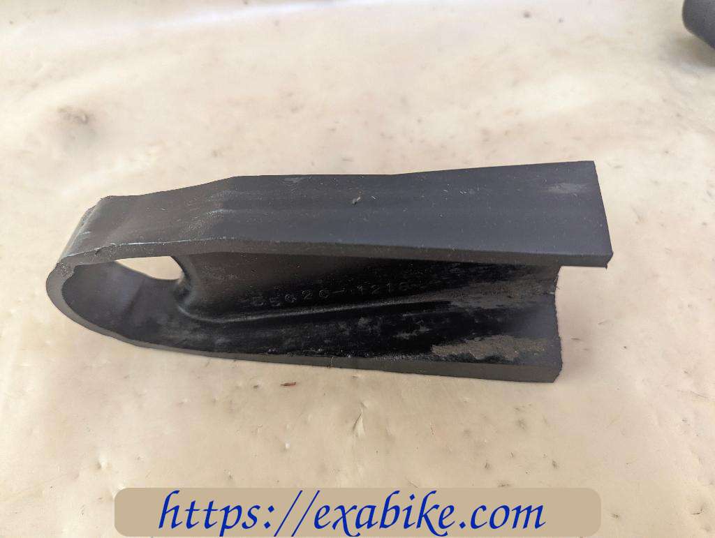 chain slider Kawasaki EL 250 Eliminator - photo 2